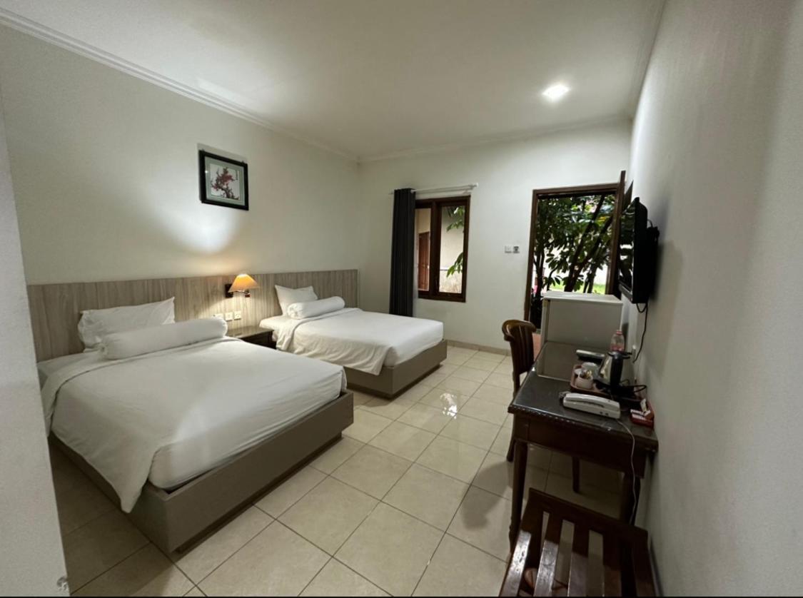Front One Resort Indraloka Temanggung מראה חיצוני תמונה