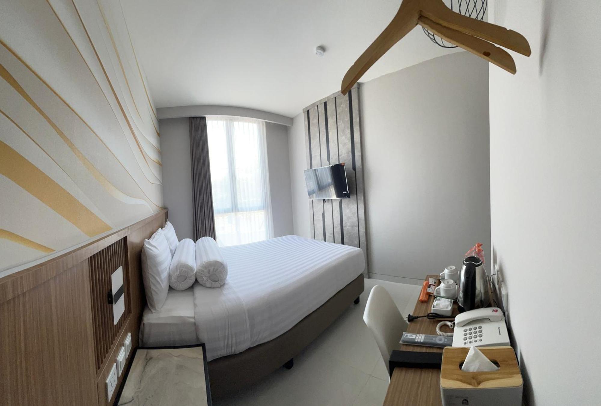 Front One Resort Indraloka Temanggung מראה חיצוני תמונה