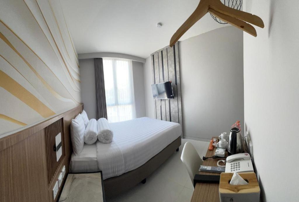 Front One Resort Indraloka Temanggung מראה חיצוני תמונה